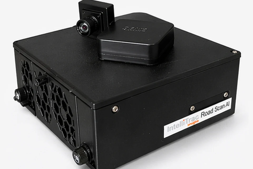 IntelliTrac RoadScan AI hardware.